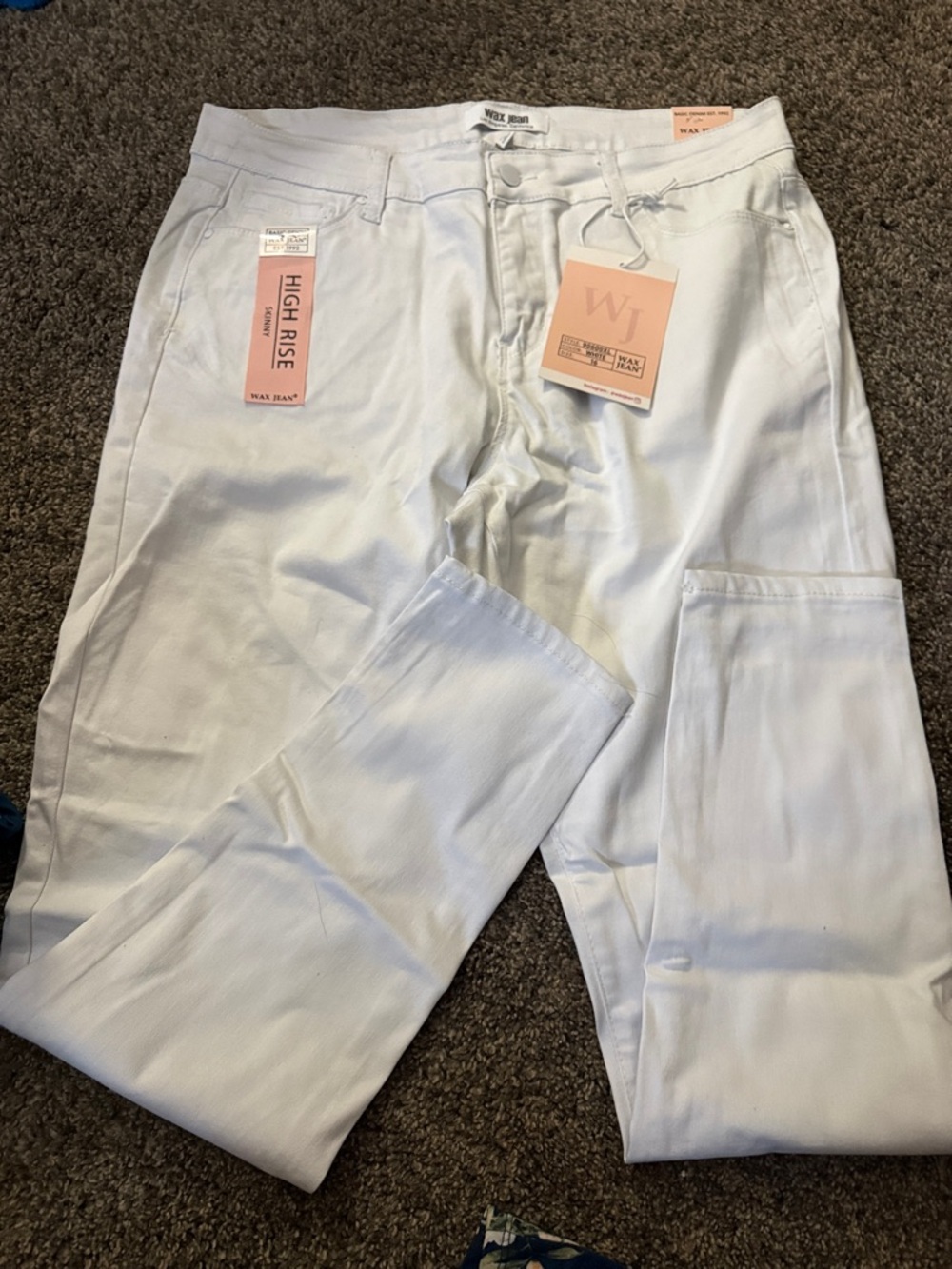 Wax Jean White High-Rise Straight Jeans with Tags